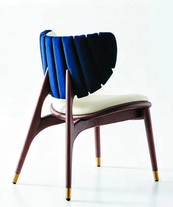 B-623 Dining Chair — catalogue product photograph